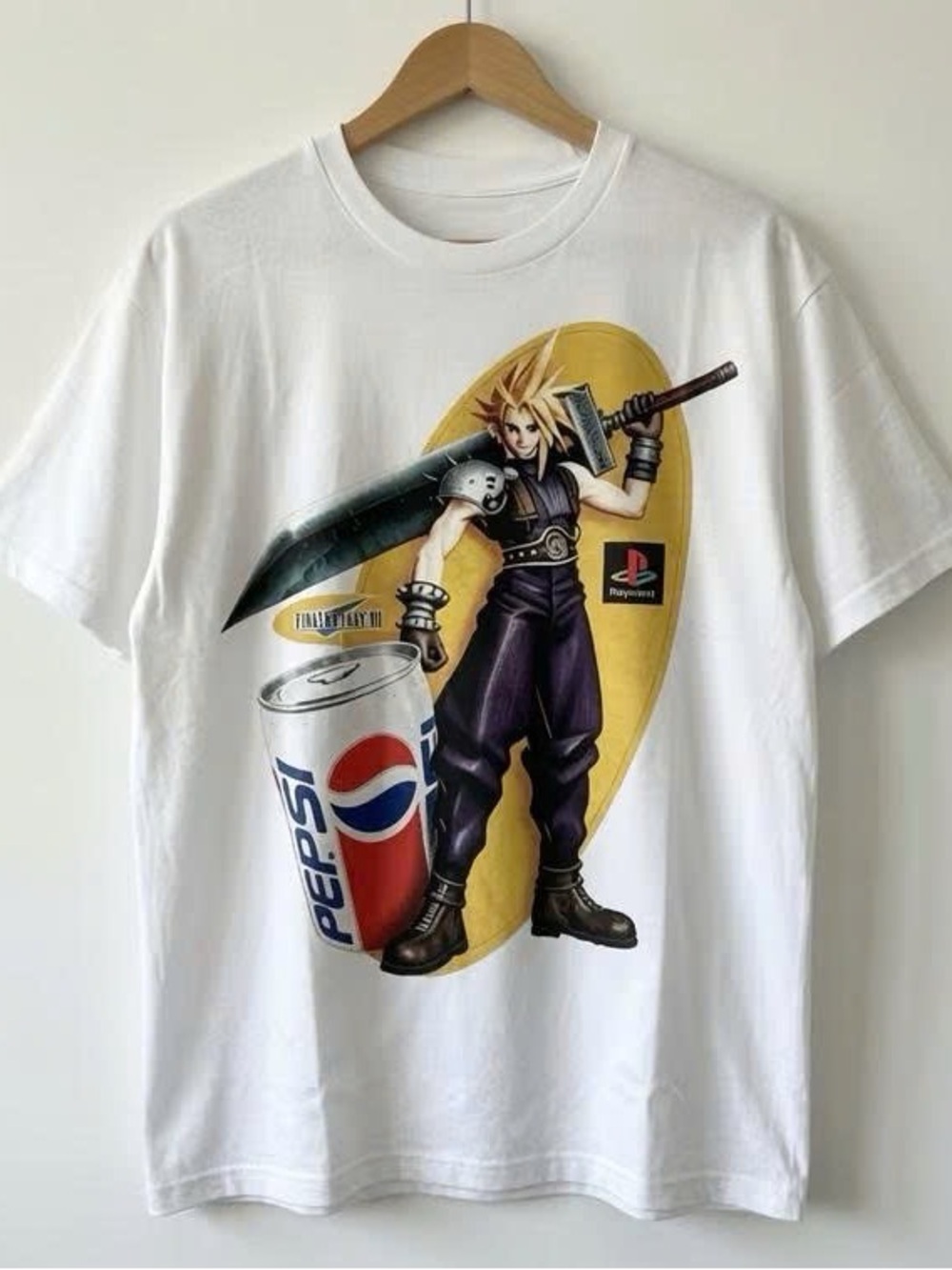 Final Fantasy VII Cloud Graphic Tee - White